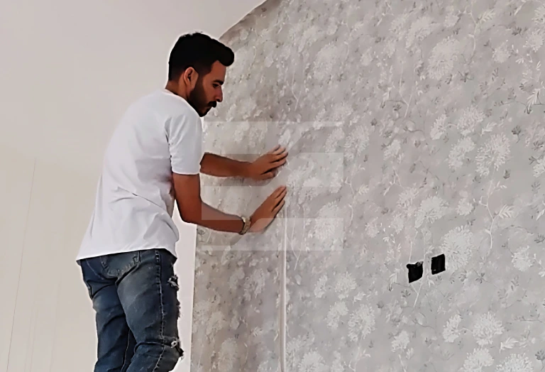 نصب کاغذ دیواری